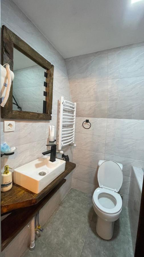 Kazbegi Compass Apartment Bagian luar foto