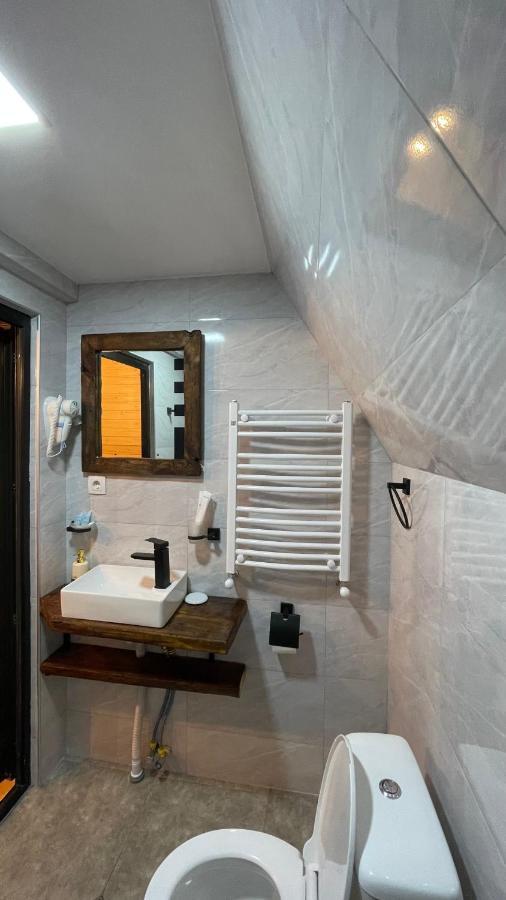 Kazbegi Compass Apartment Bagian luar foto