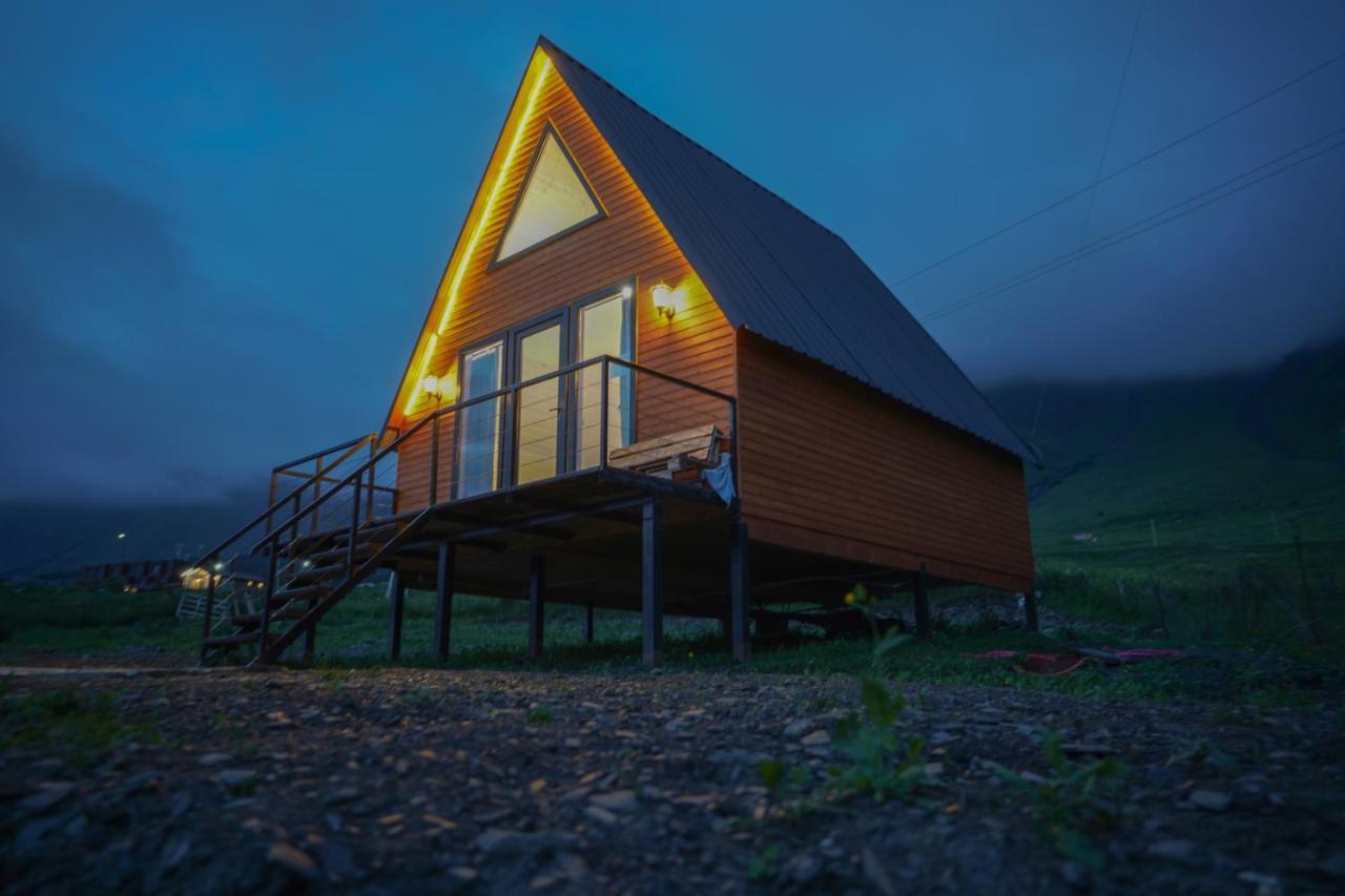 Kazbegi Compass Apartment Bagian luar foto