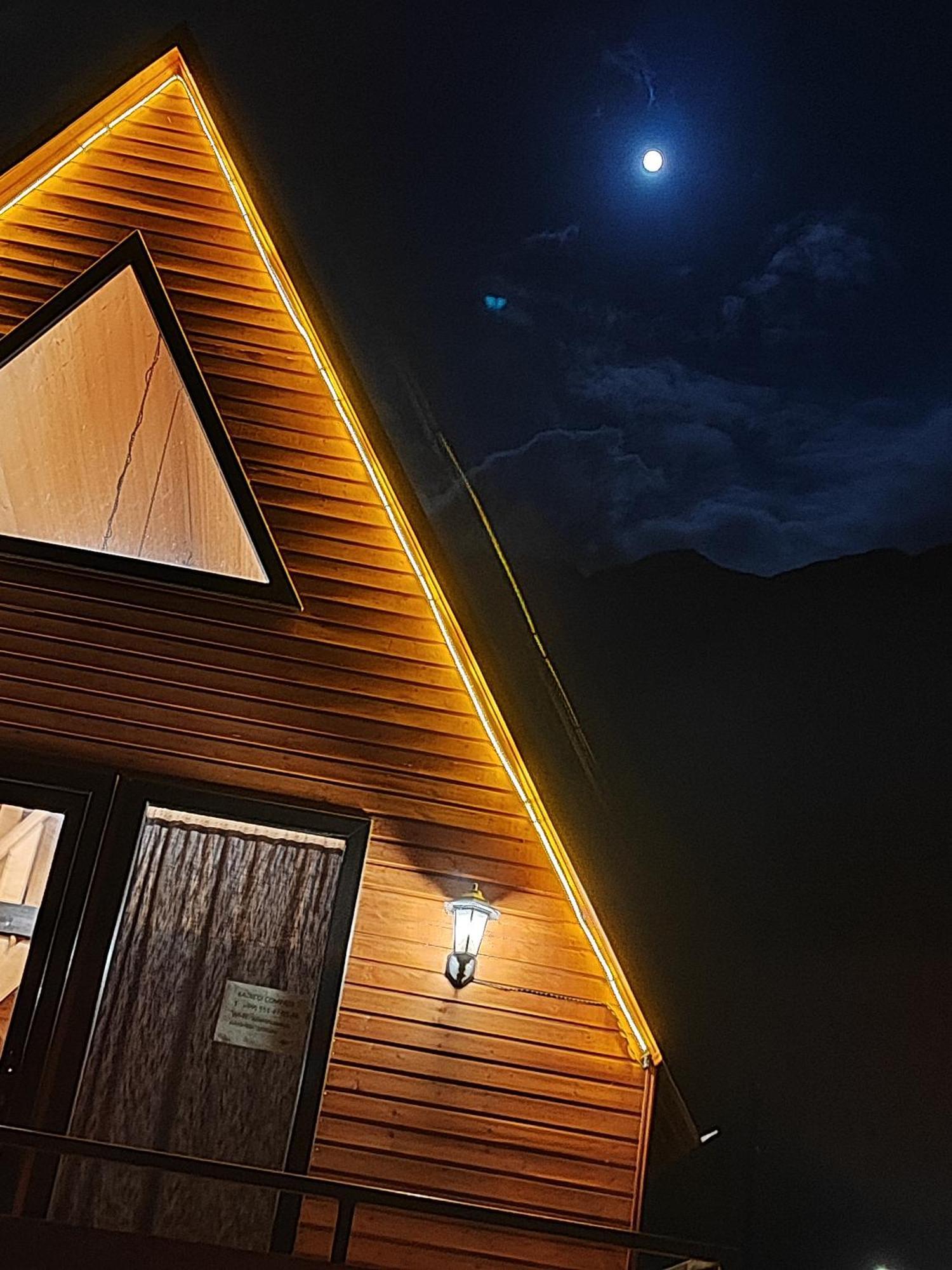 Kazbegi Compass Apartment Bagian luar foto