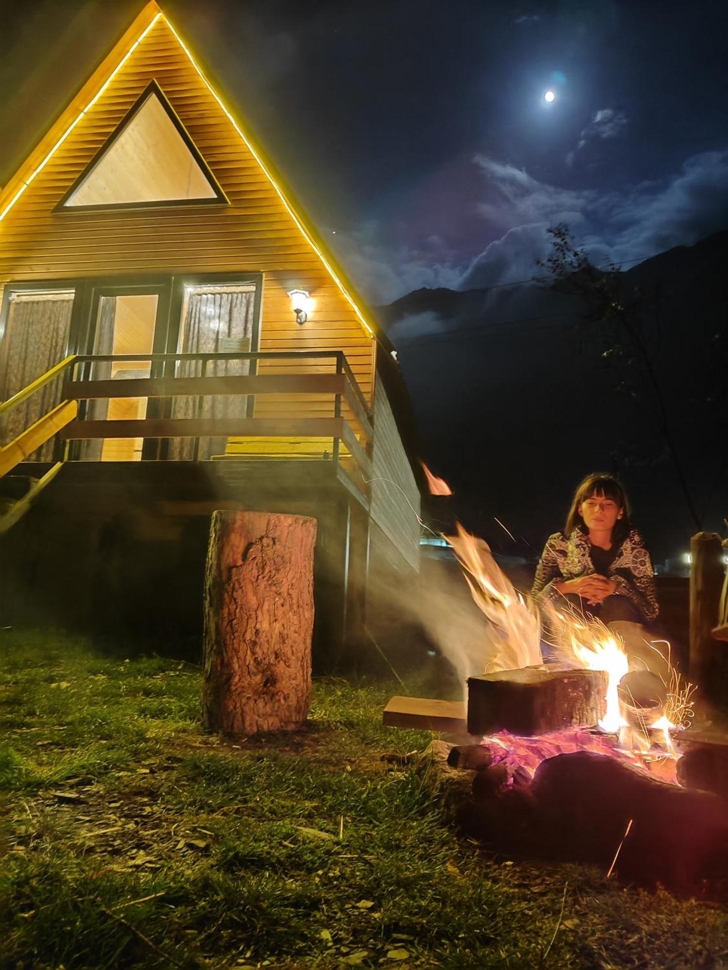 Kazbegi Compass Apartment Bagian luar foto